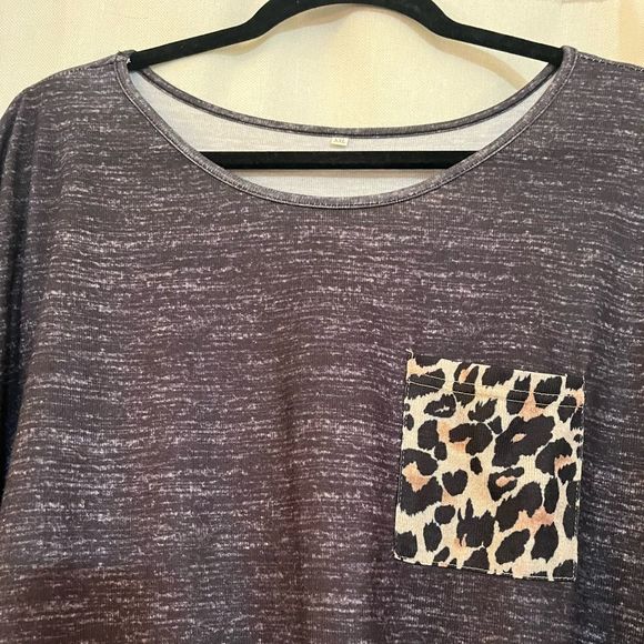 Zulily Women’s Heather Charcoal Gray Top with Leopard Print Pocket Size XXL - Picture 8 of 9